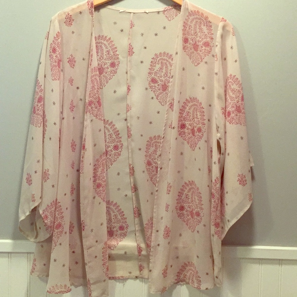 Sheer shawl